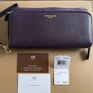Coach long zip wallet